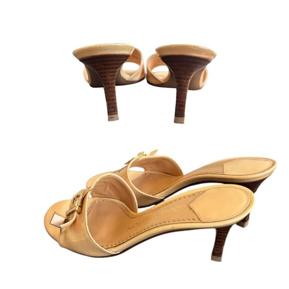 authentic LOUIS VUITTON Nude Beige LV Charm Logo Buckle Kitten Sandals Heels 5.5 - Picture 6 of 7